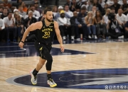 im电竞官网-包含勇士队核心库里受伤，将缺席接下来的比赛的词条