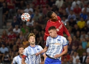 im电游-沙尔克04主场失利状态低迷需调整