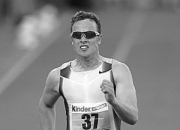 im电竞-南非选手突围而出，惊艳全场