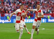 im电竞-足球运动在欧洲大地上蓬勃发展，激情四射的简单介绍