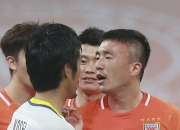 im电游平台-包含足球赛场上黄牌不断，纪律问题备受关注的词条