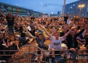 im电竞下载-包含太阳主场胜出，球迷欢呼雀跃庆祝的词条