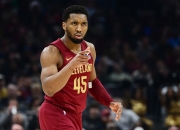 im电竞APP-米切尔当选赛季最佳球员，实至名归