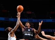 im电竞APP-76人大腿受伤，球队战绩一落千丈的简单介绍