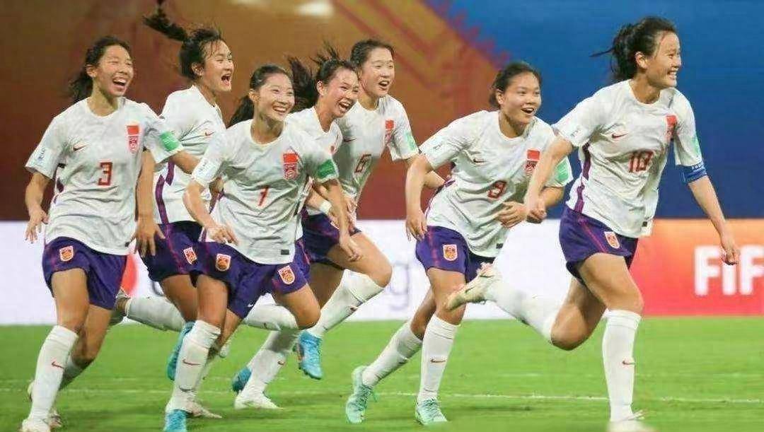 国际赛事上女足比赛热度不减 国际赛事上女足比赛热度不减