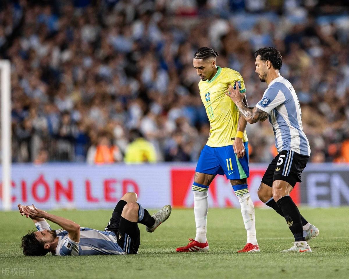 阿根廷女子队在篮球比赛中遭遇惨败 阿根廷女子队在篮球比赛中遭遇惨败