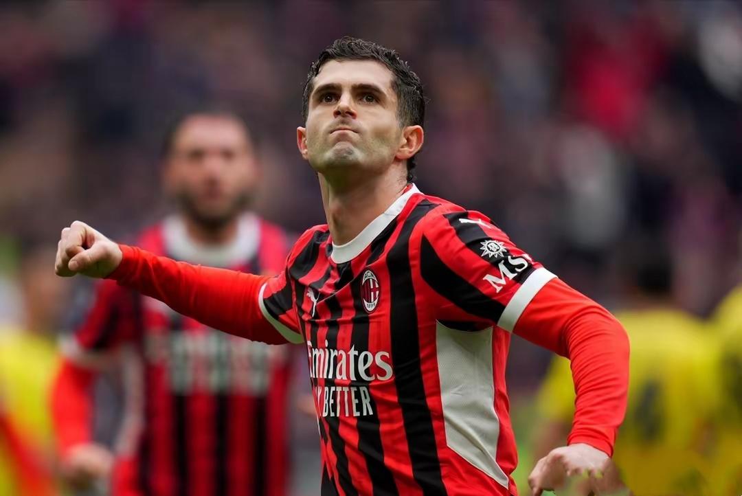 关于帕尔马球迷热情庆祝球队胜利,壮志凌云的信息 关于帕尔马球迷热情庆祝球队胜利,壮志凌云的信息