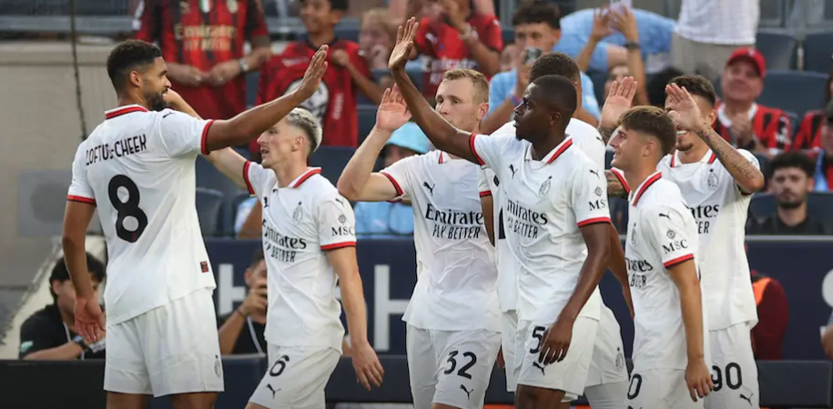 AC米兰失利后,球迷呼吁打造新阵容的简单介绍 AC米兰失利后,球迷呼吁打造新阵容的简单介绍