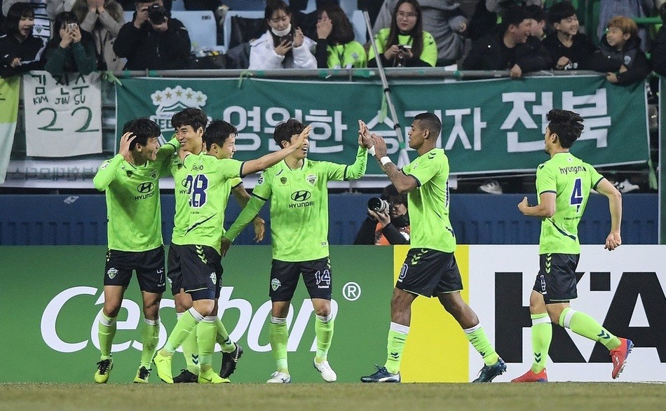 波兰球队亚冠实现意外胜利,创造奇迹 波兰球队亚冠实现意外胜利,创造奇迹