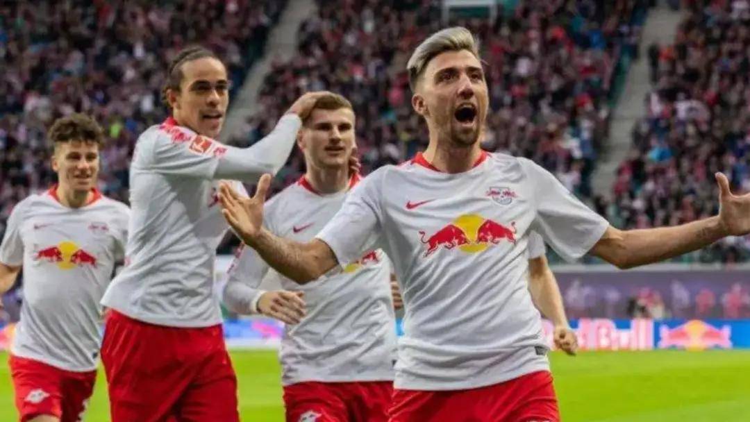 莱比锡红牛客场战胜柏林赫塔,继续领先 莱比锡红牛客场战胜柏林赫塔,继续领先