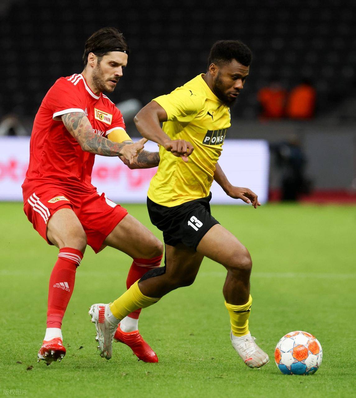 球队遭遇连败阵痛,主力球员急需复苏状态 球队遭遇连败阵痛,主力球员急需复苏状态