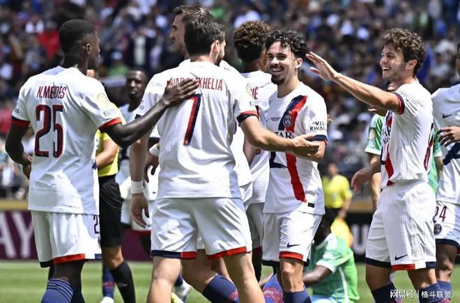 马德里竞技全取三分,成功晋级淘汰赛 马德里竞技全取三分,成功晋级淘汰赛