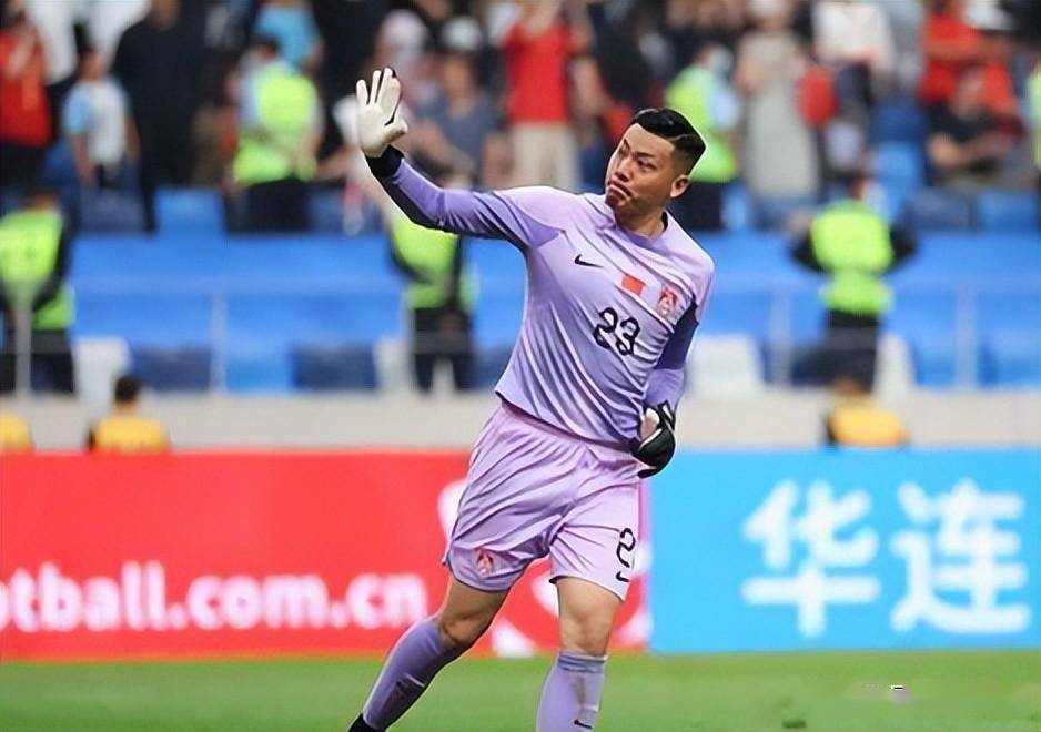 白俄罗斯备战阿曼,主力训练备受评估 白俄罗斯备战阿曼,主力训练备受评估