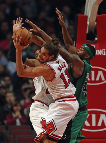 NBA后卫杨慕成加盟国家大名单,为备战国际篮球赛事 NBA后卫杨慕成加盟国家大名单,为备战国际篮球赛事