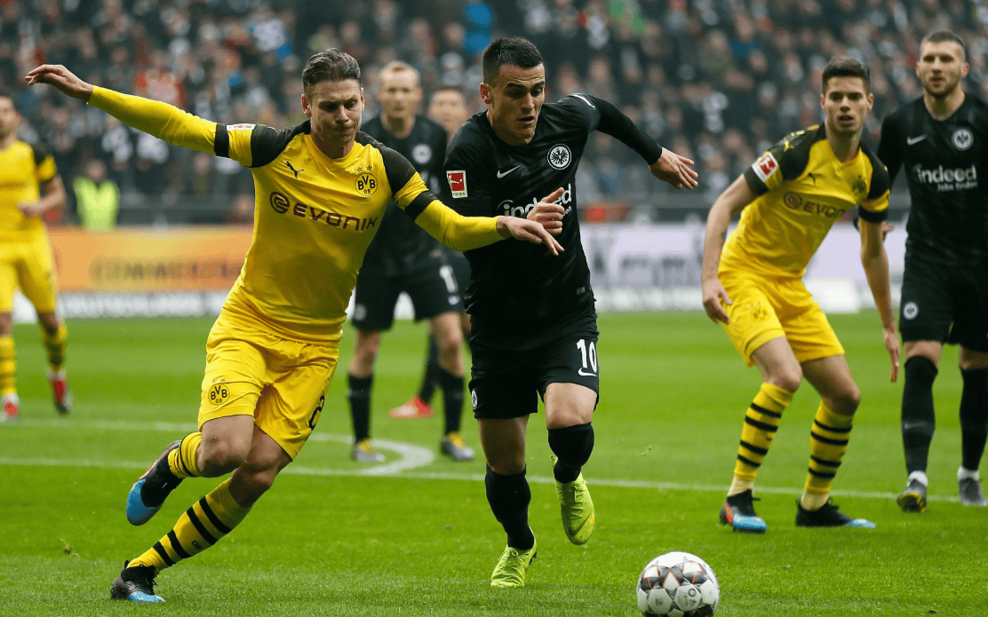 向来强大的多特蒙德主场不敌弗赖堡,遭遇出乎意料的失利的简单介绍 向来强大的多特蒙德主场不敌弗赖堡,遭遇出乎意料的失利的简单介绍