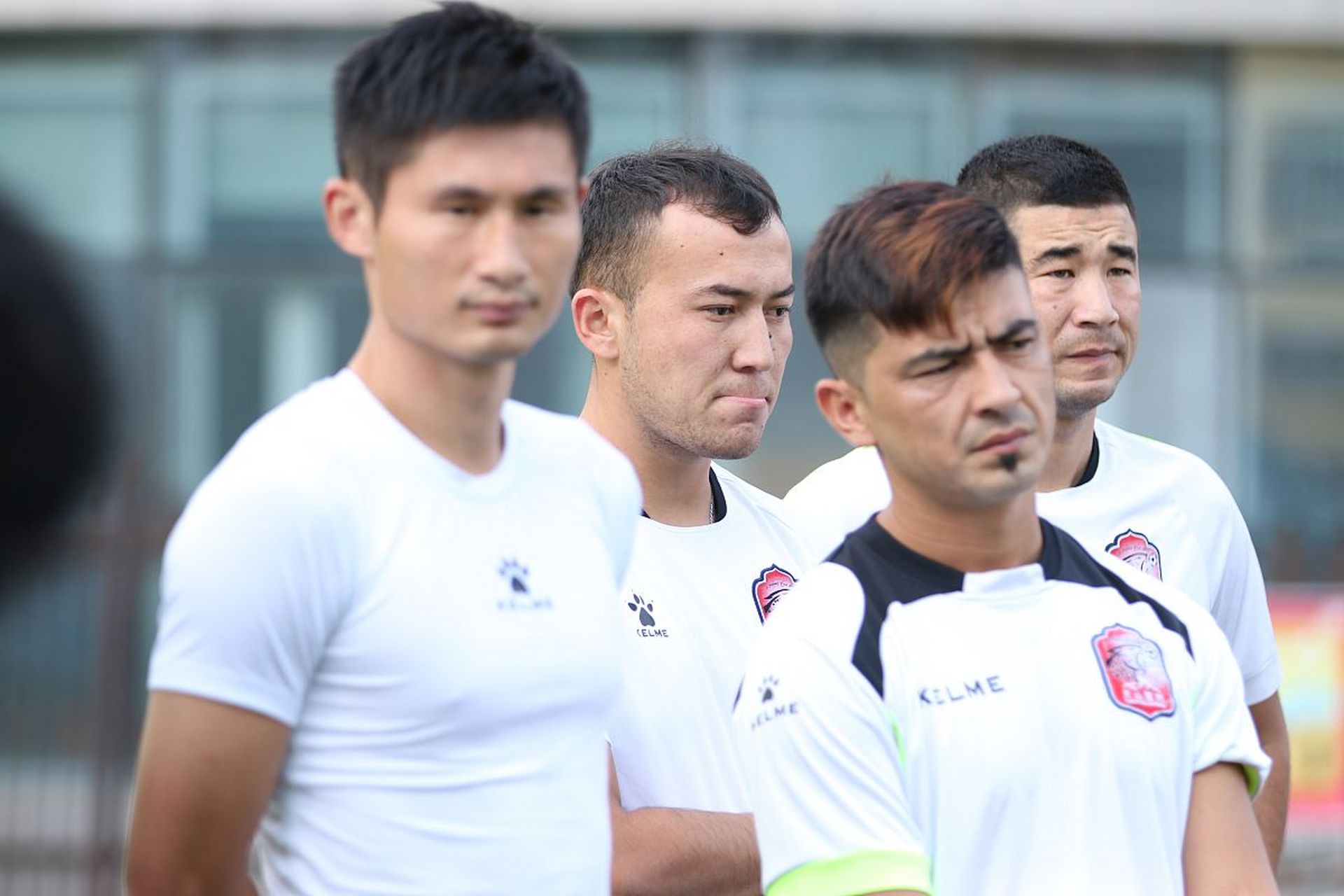 新疆天山雪豹主场踢出精彩比赛,实现关键胜利的简单介绍 新疆天山雪豹主场踢出精彩比赛,实现关键胜利的简单介绍