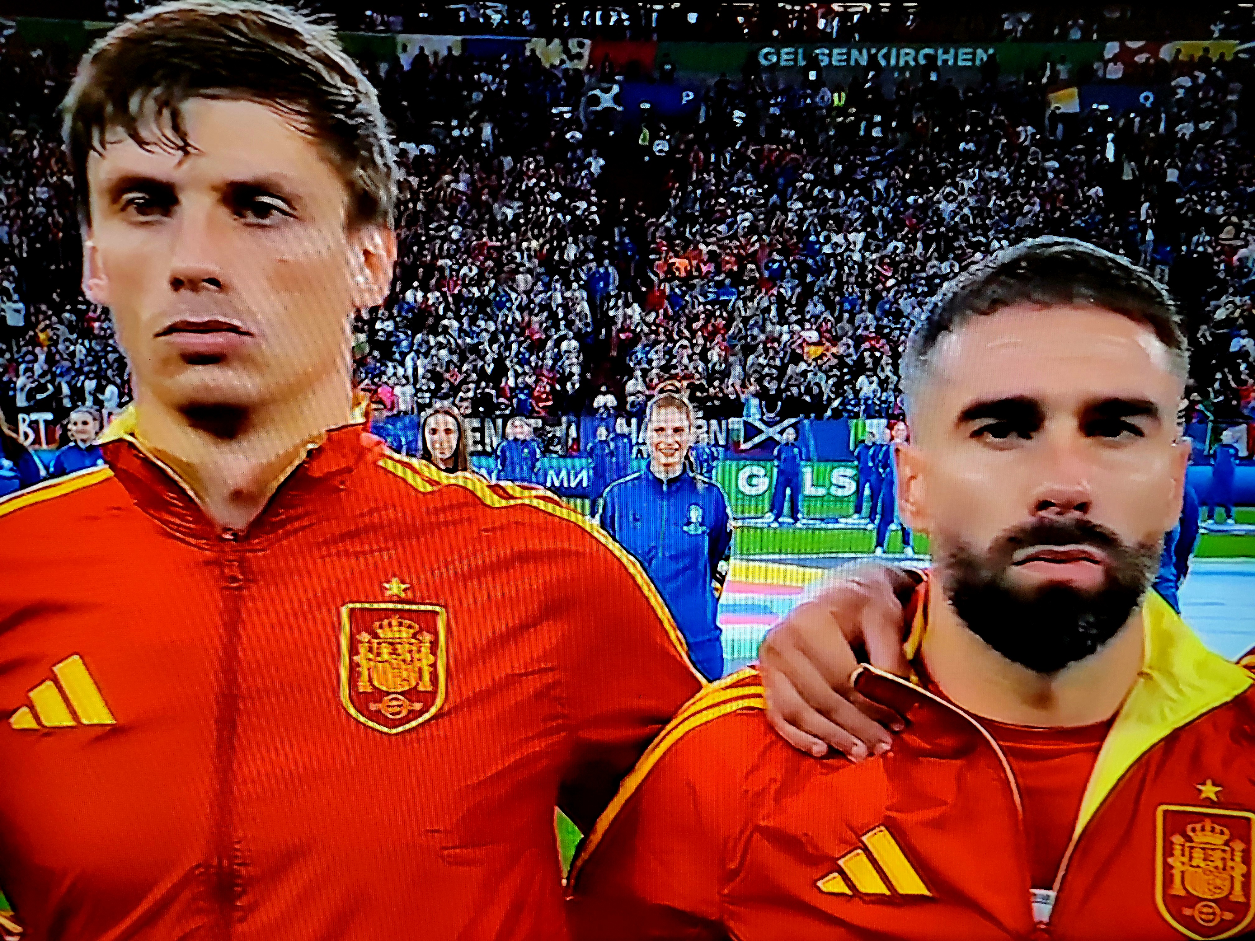 意大利队遭遇不敌,晋级困难重重 意大利队遭遇不敌,晋级困难重重