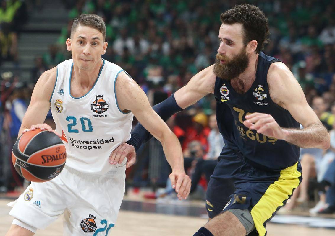 格拉纳达主场迎战,势必稳扎稳打 格拉纳达主场迎战,势必稳扎稳打