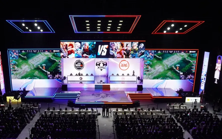 包含FNC险胜CLG,Ming线上压制力十足强强对话2025世界赛,留下经典瞬间的词条 包含FNC险胜CLG,Ming线上压制力十足强强对话2025世界赛,留下经典瞬间的词条