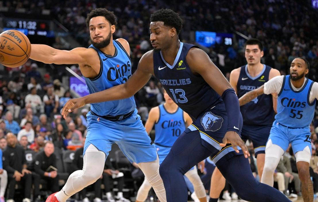 灰熊大胜快船队,获得连续两场胜利 灰熊大胜快船队,获得连续两场胜利