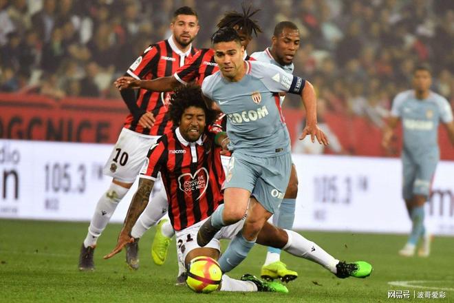 波尔多队连胜开花,法甲联赛氛围喜人 波尔多队连胜开花,法甲联赛氛围喜人