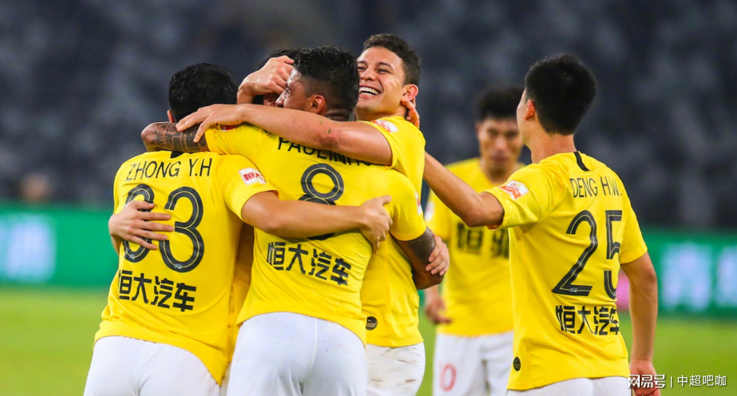 实力球队风头无两取胜,实现晋级决赛壮举 实力球队风头无两取胜,实现晋级决赛壮举
