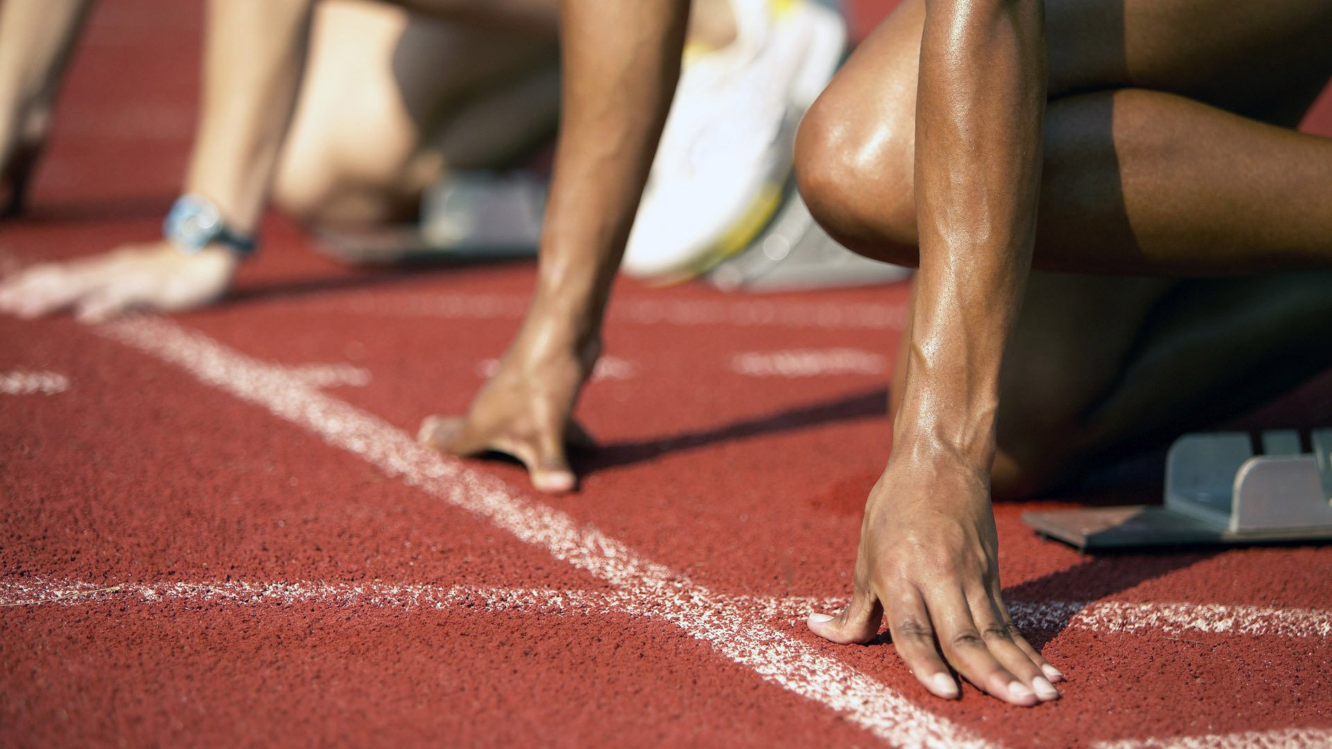 双面掌控，布雷默的个人英雄主义与西班牙的团队方程式