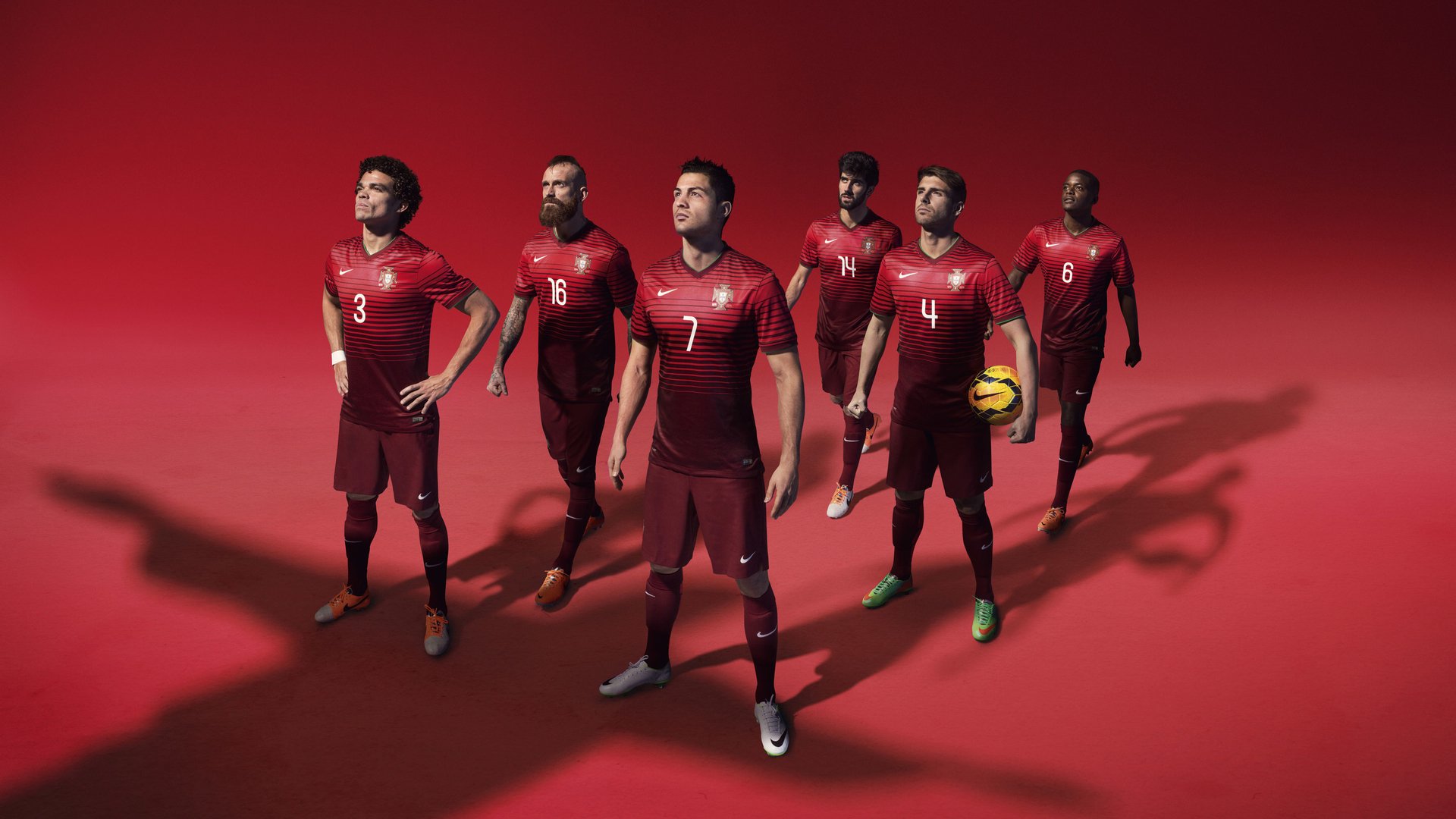 雪域冰泉对阵石油金元，克瓦拉茨赫利亚如何用稳定输出定义了足球新时代